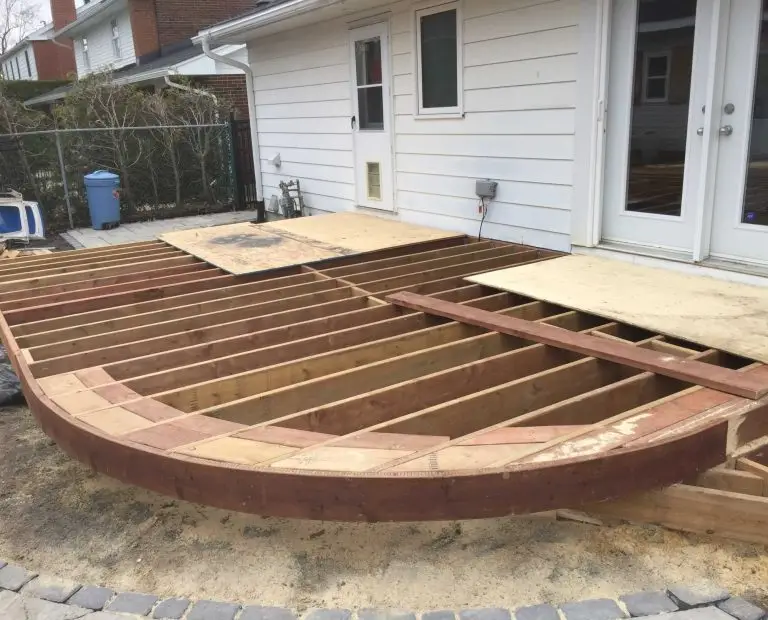 Ottawa Curved Composite Deck Framing