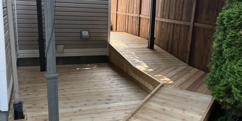 Cedar deck in Kanata with accessible ramp